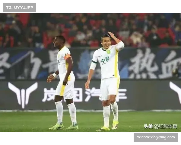 恩科洛洛左路传中助攻张玉宁 国安边路进攻体系渐入佳境